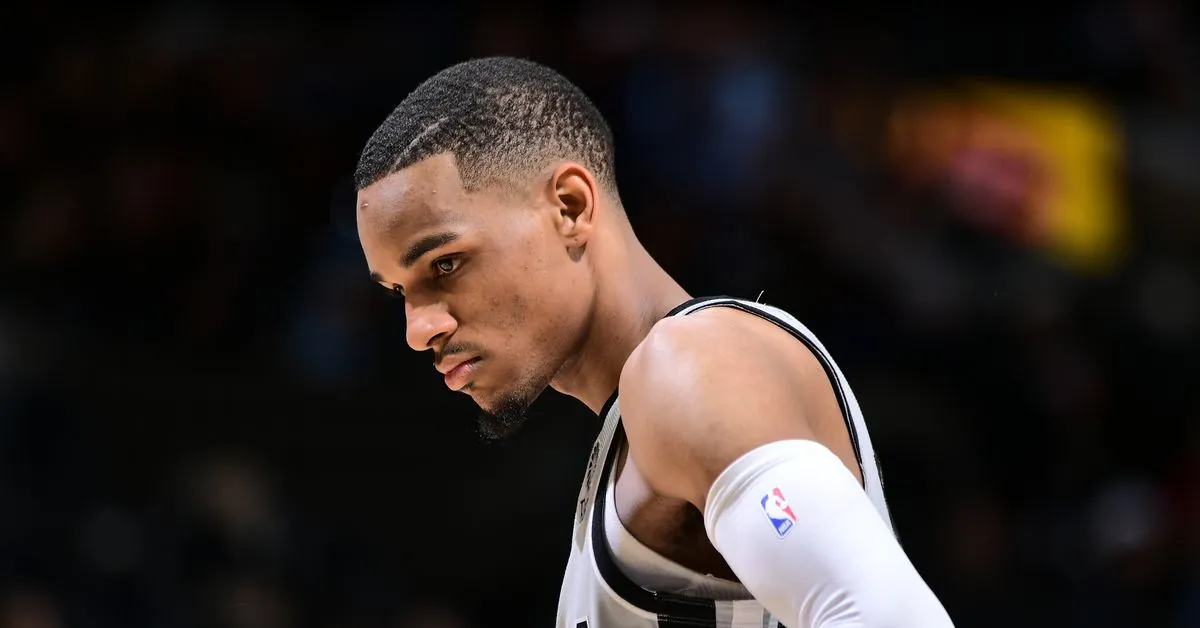Spurs, Hawks agree on Dejounte Murray trade Image