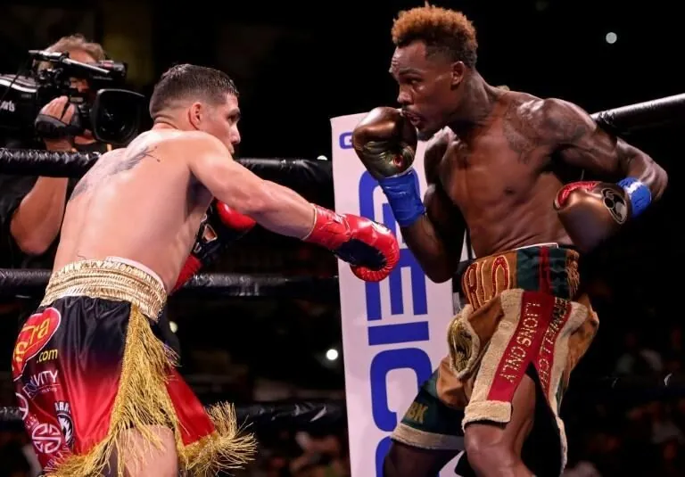 Scoring in boxing is a huge problem Image