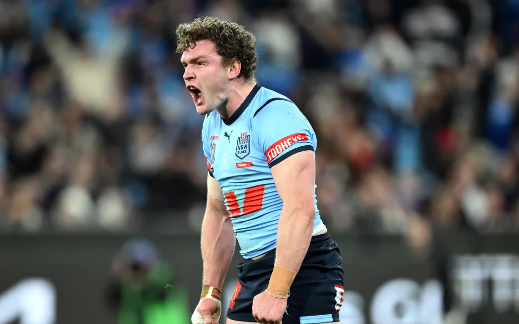 Blues blow out Maroons in Melbourne, set up Suncorp decider Image