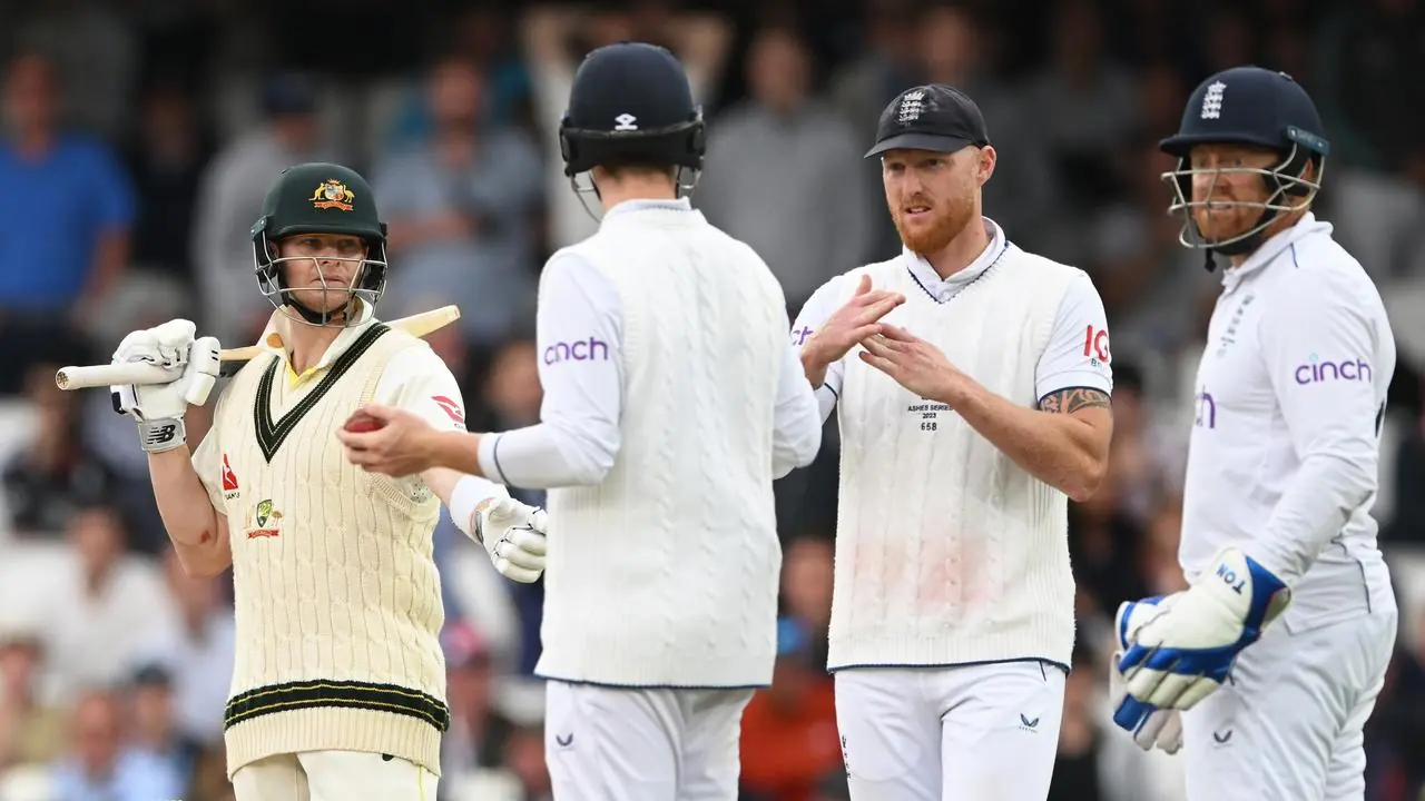 Australia collapse as England draw Ashes Image