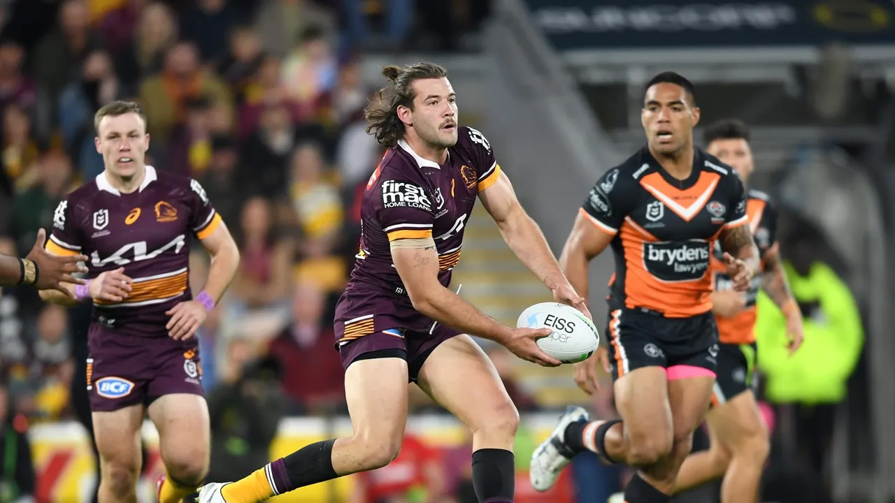 Patrick Carrigan cops four-week ban for Hastings hip drop Image