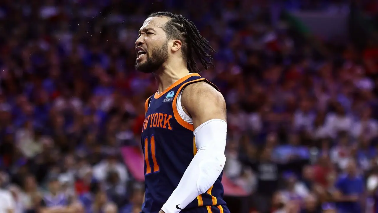 Brunson explodes for 47, Knicks go 3-1 up on 76ers Image