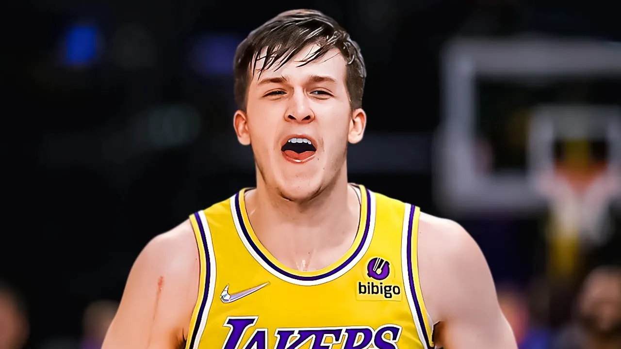 Lakers beat Warriors 115-113 in a Christmas Classic Image