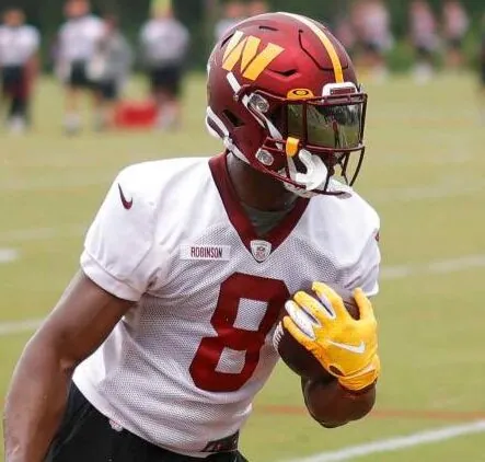 Commanders running back Brian Robinson scores first TD after being shot twice Image