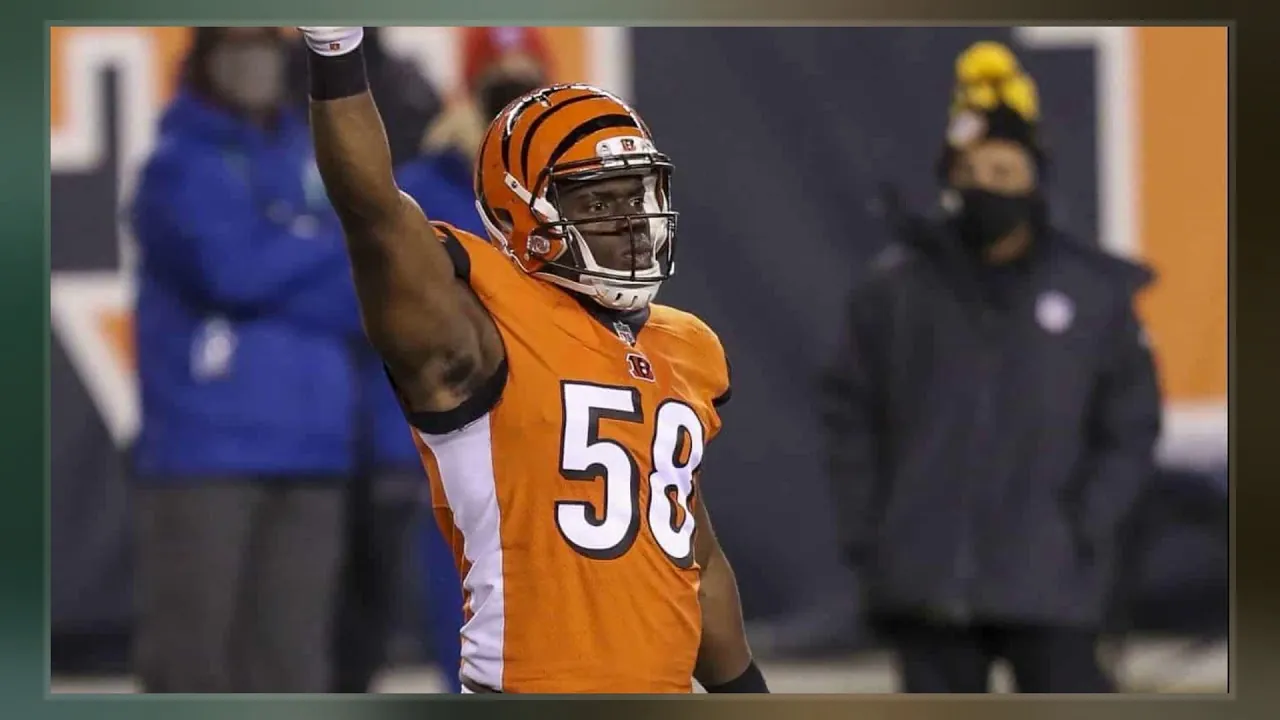Jets defensive end Carl Lawson to miss 2021 season with ruptured Achilles Image