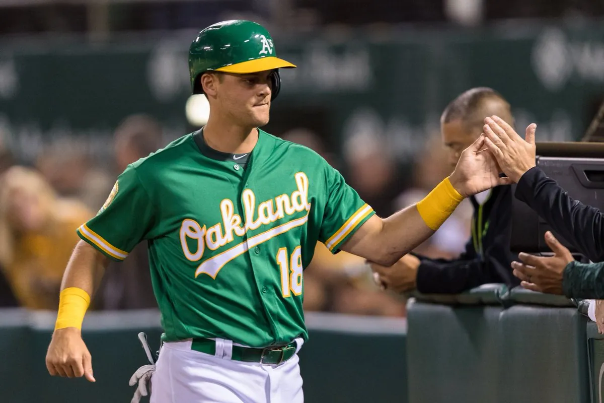 Oakland Athletics stay alive with five home runs in 9-7 win over Houston Image