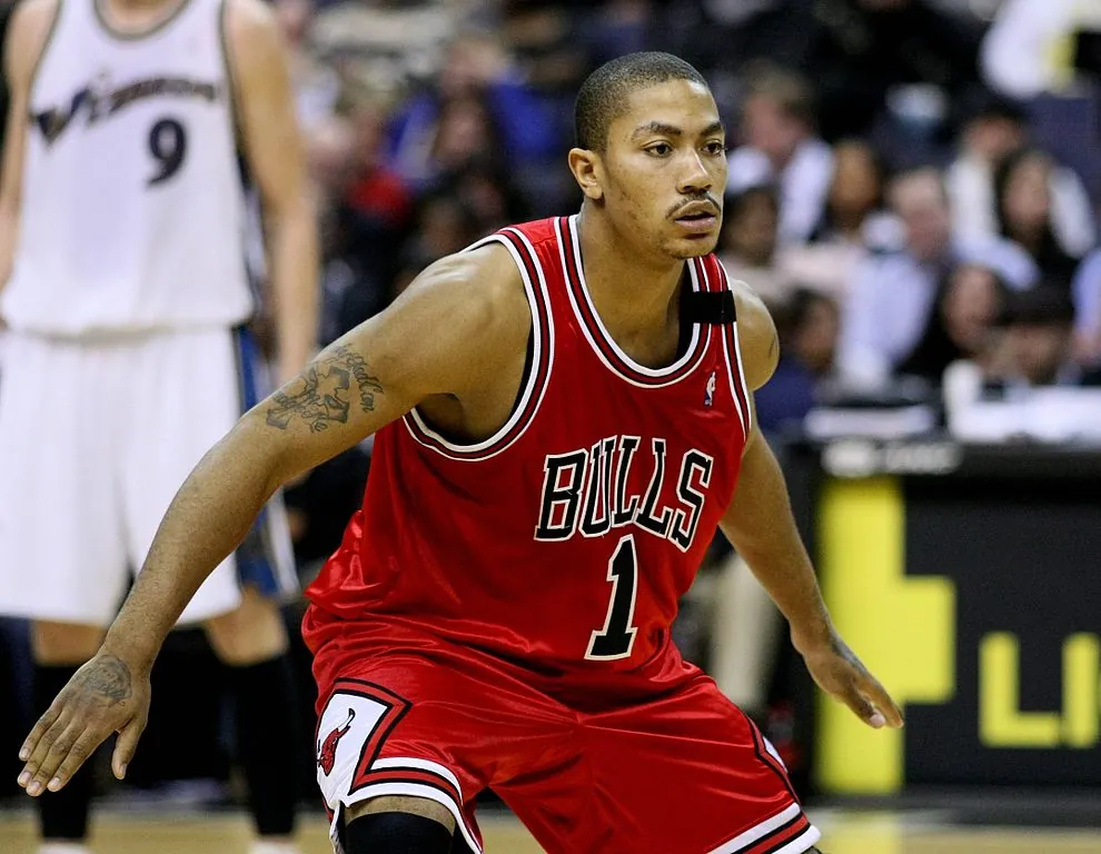 Chicago Bulls to retire number one jersey of Derrick Rose Image