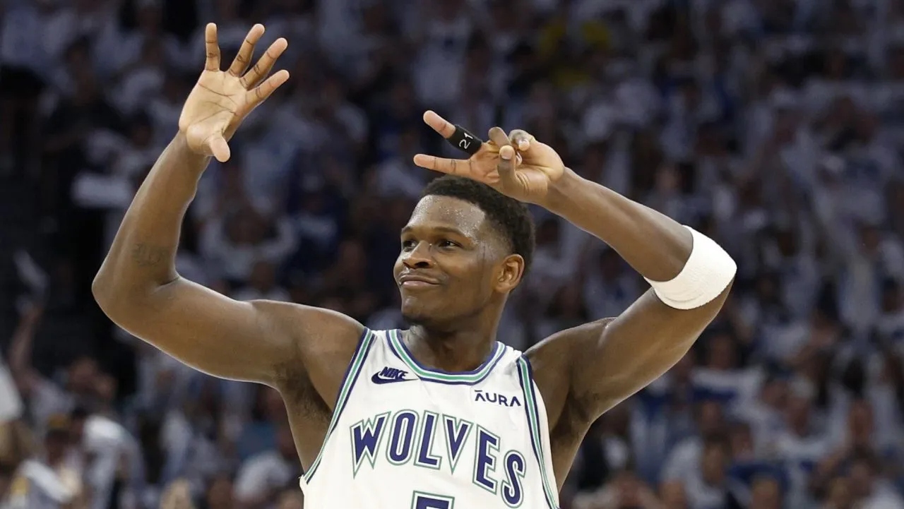 Minnesota Timberwolves 2024-25 Predicted Finish, Key Acquisitions & Fantasy Stars Image