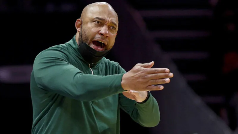 Lakers name Darvin Ham head coach Image