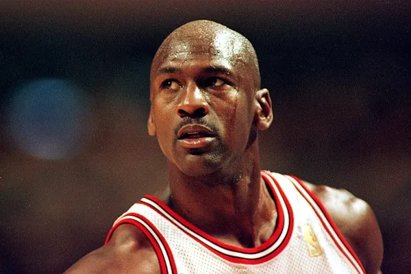 Six NBA players who have scored the most points in a playoff game in a losing cause Image