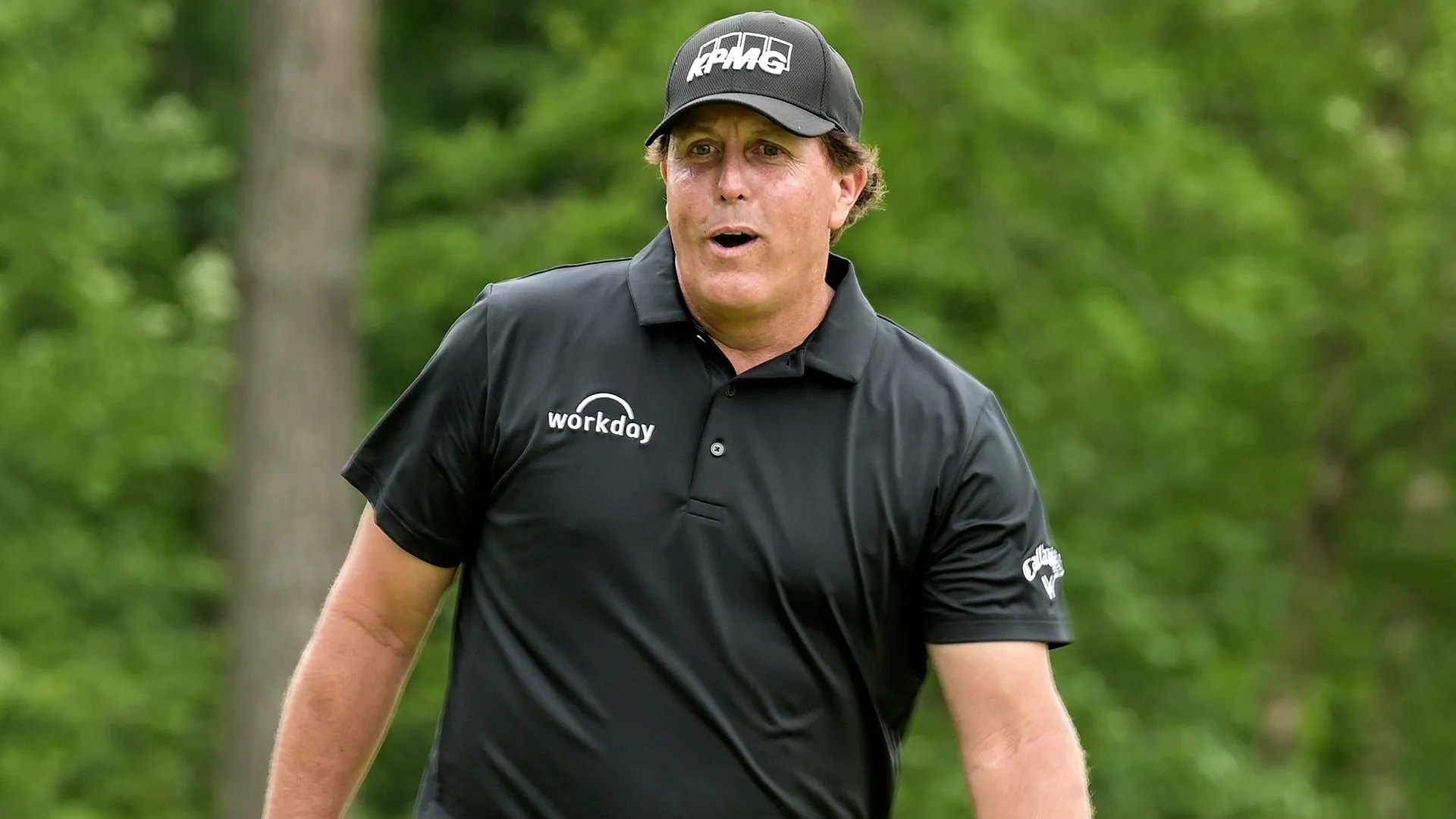 Phil Mickelson chooses PGA Tour over the Champions Tour this week Image