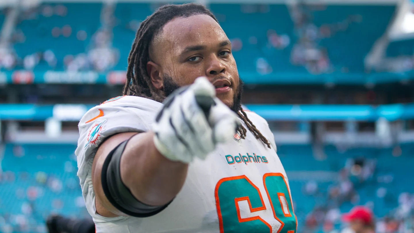 Six NFL offensive linemen who switch teams to begin NFL free agency Image