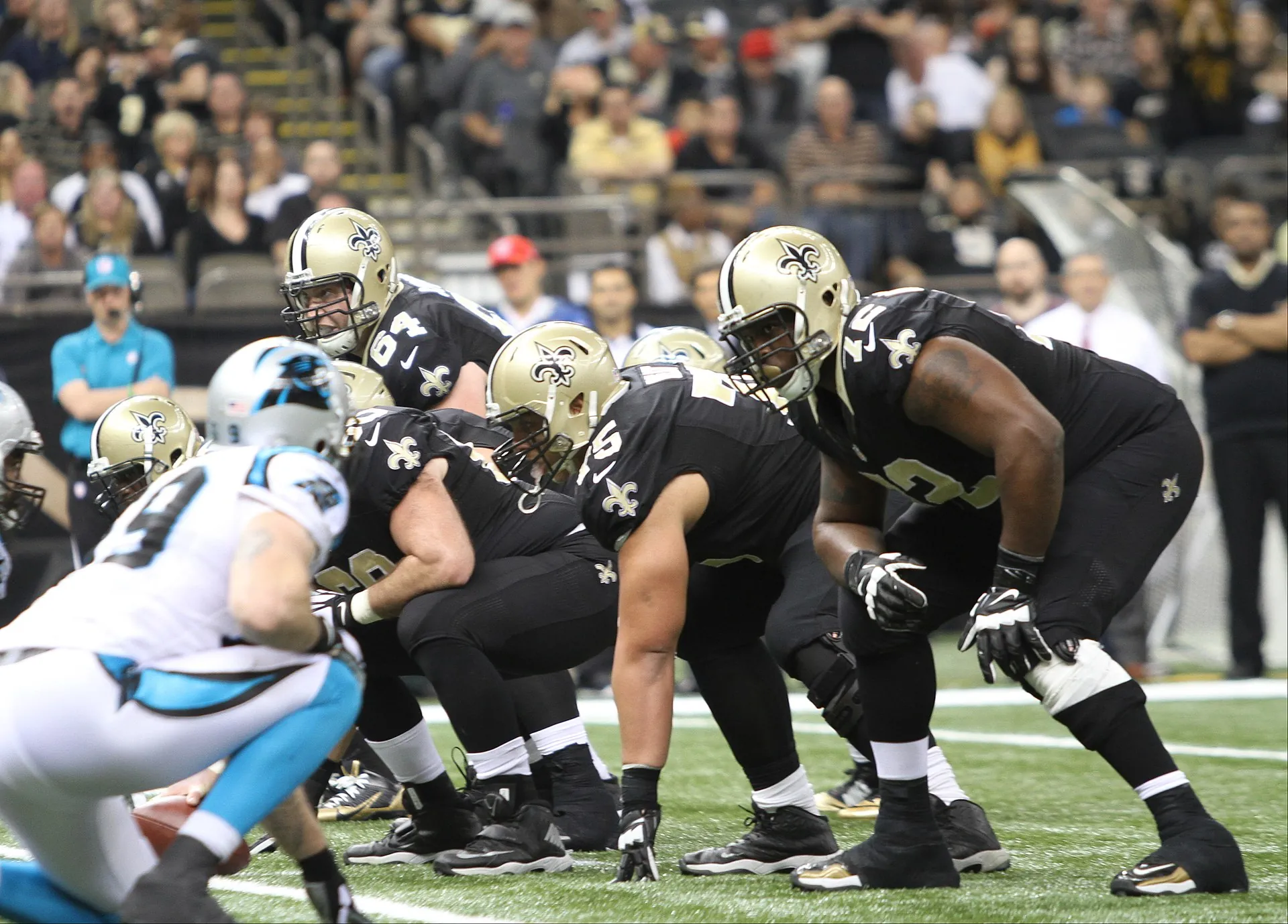 Dolphins sign offensive tackle Terron Armstead Image