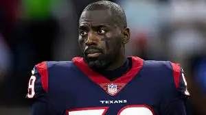 Packers sign defensive end Whitney Mercilus Image