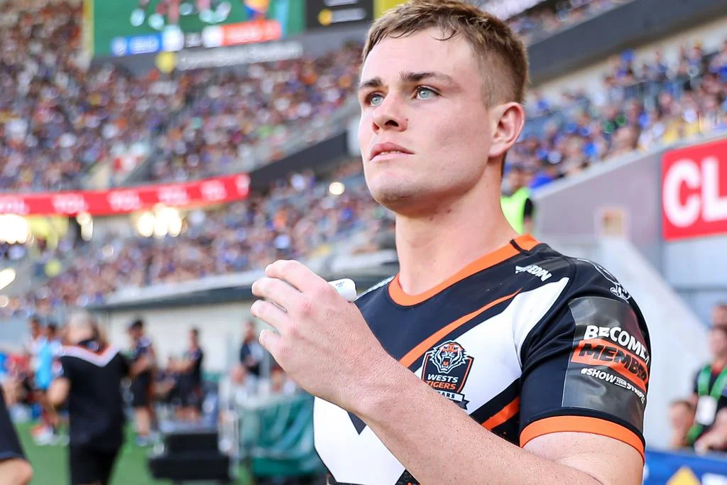 Tigers hope re-signing carrot convinces Galvin to drop request for release Image