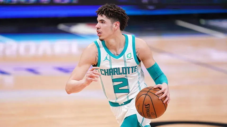 NBA Lines & Totals Service: Our Expert Selections 12/3 Image