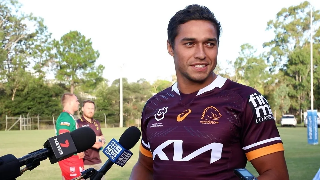 Multi-year Broncos deal on the way for comeback kid Te Maire Martin Image