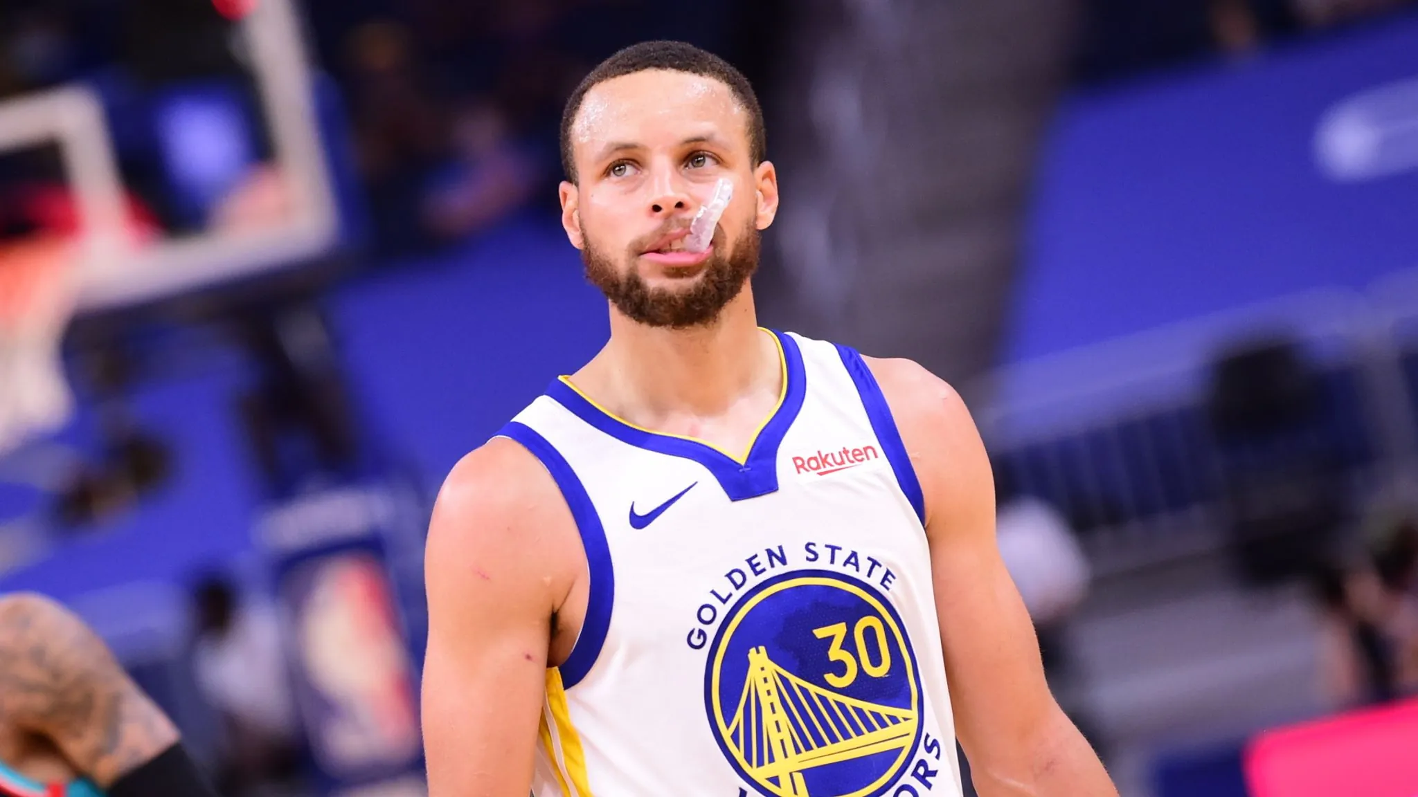 Stephen Curry becomes 49th player to record 20 000 NBA points Image
