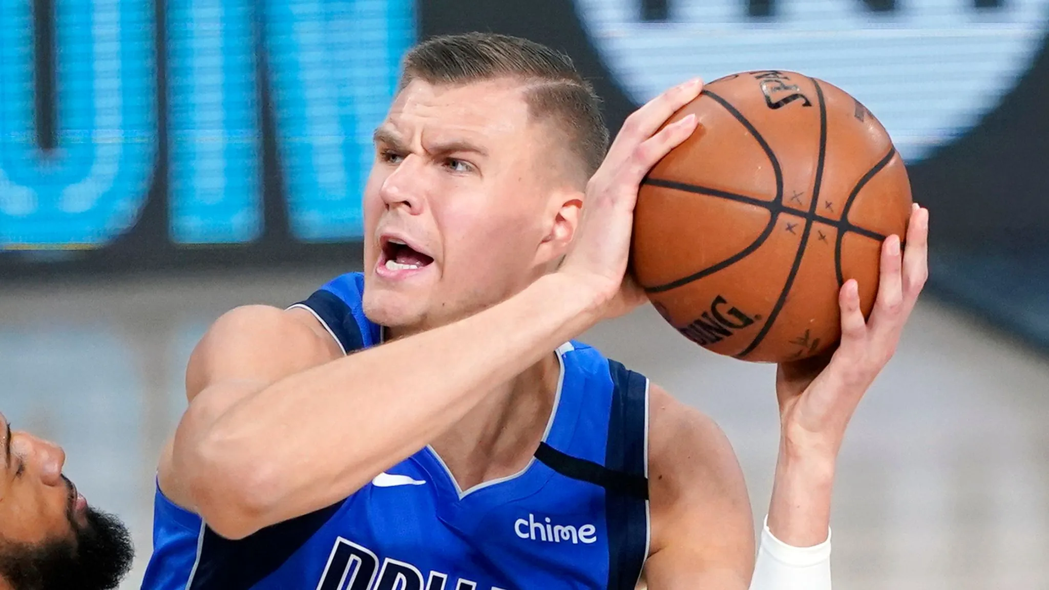 NBA Lines & Totals Service: Our Expert Selections 28/12 Image