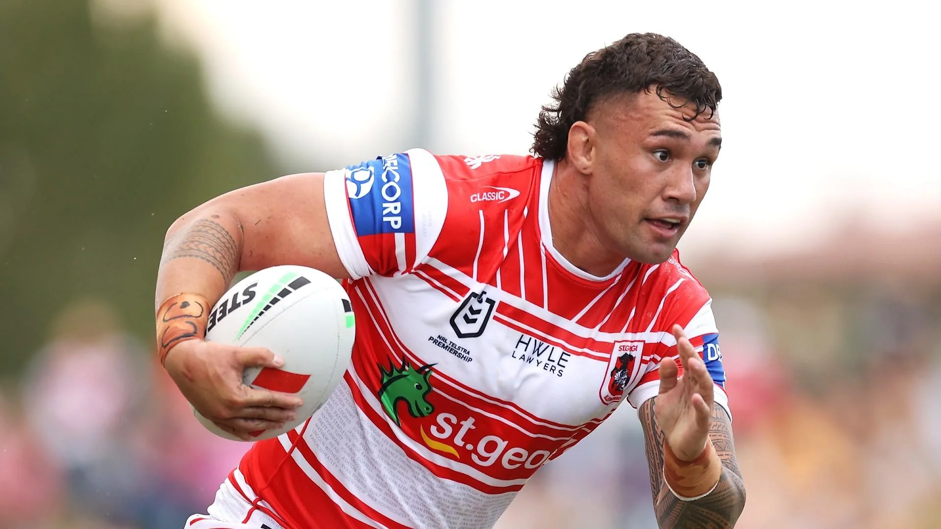 ‘I’d love to stay’: Su’A opens talks for new Dragons deal Image