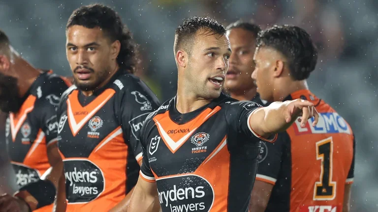 Tigers open talks with Luke Brooks over extending Concord stay Image