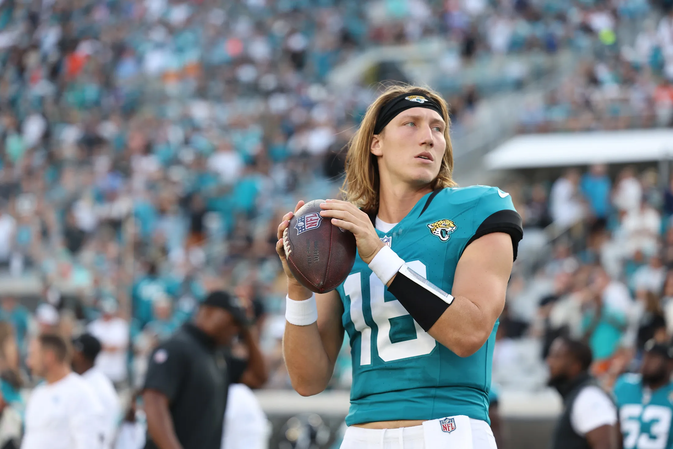 2025 NFL Week 7 Preview: Our Expert Tips Image