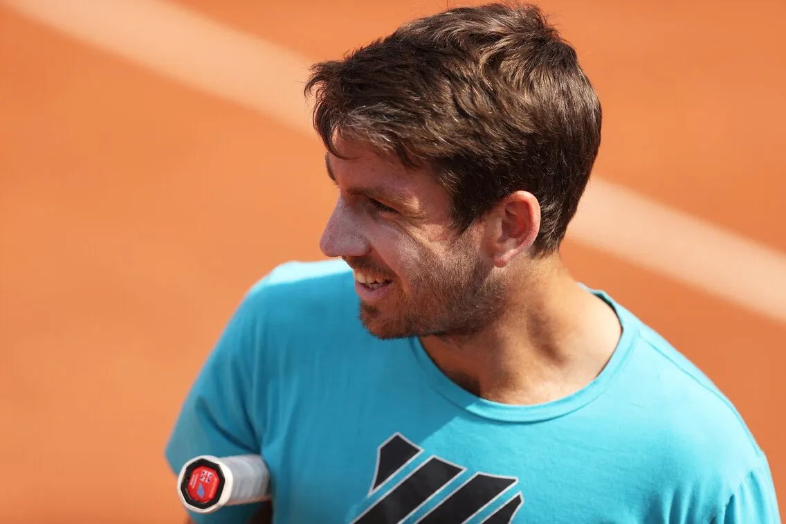 Cam Norrie shocks Carlos Alcaraz at the Paris Indoor Masters 1000 event Image