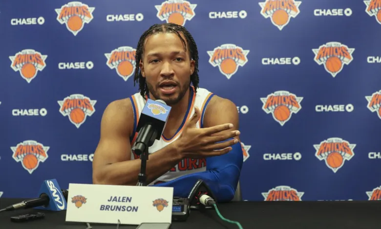 Knicks reach second round on game-winning shot by Jalen Brunson Image