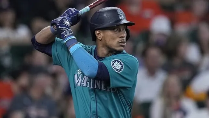 Mariners beat Tigers in a game for the ages Image