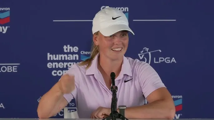 Maja Stark leads after round three of 2025 US Women’s Open Image