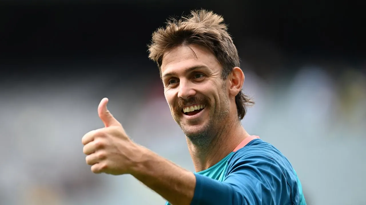 Blistering Marsh puts hand up for red ball return as opener Image