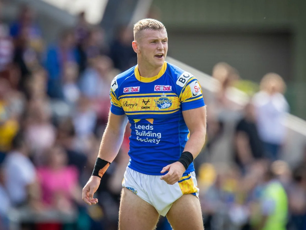 Super League signature: Bears turn to England for first marquee signing Image