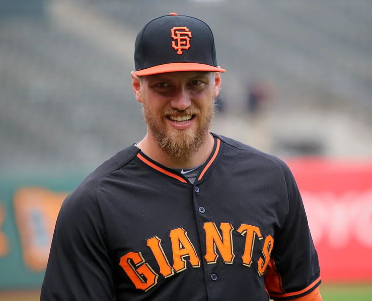 San Francisco Giants bring back Hunter Pence Image