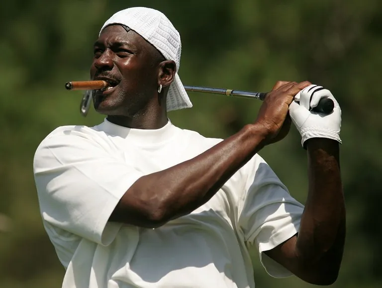 Michael Jordan Explains How He Sunk 40+ Points Hours After Downing 10 Beers While Playing Golf Image