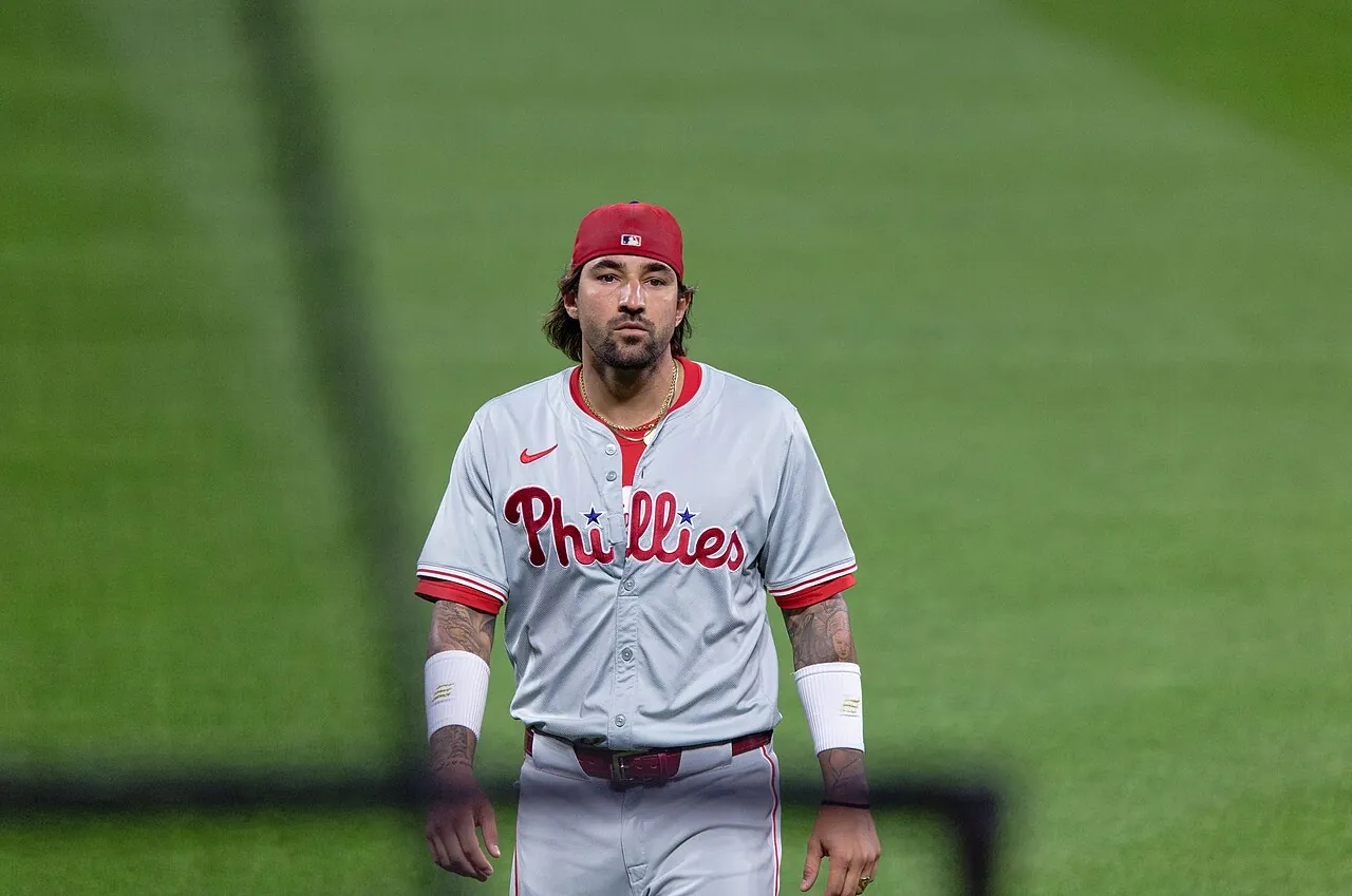 Padres acquire pitcher Griffin Canning and outfielder Nick Castellanos Image