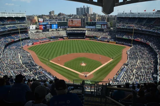 Key Factors to Consider Before MLB Betting Early in the Season Image