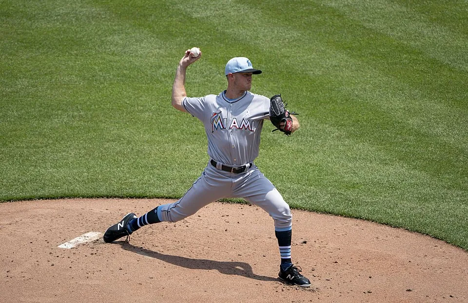 Phillies trade veteran relief pitcher Trevor Richards to White Sox Image