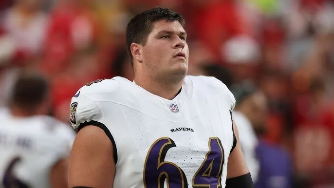 Thirteen highest paid offensive players to switch teams to begin 2026 NFL free agency Image