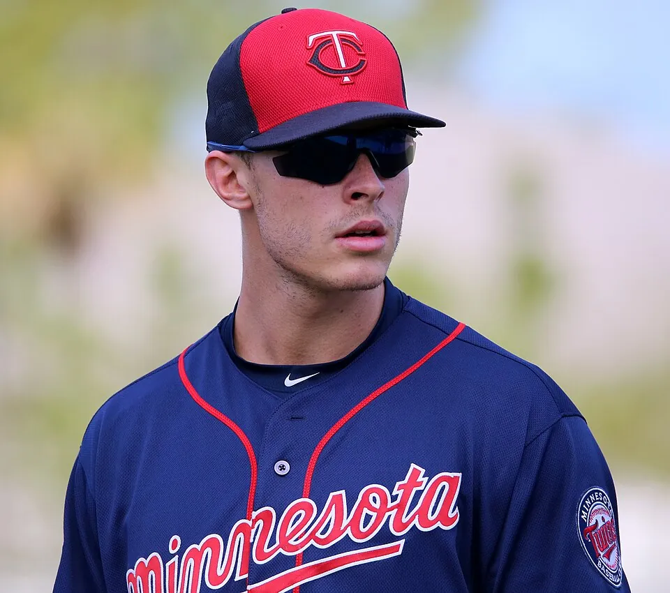 Diamondbacks sign outfielder Max Kepler Image