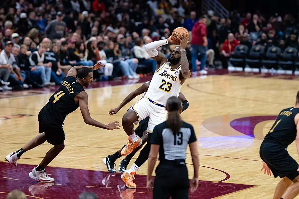 Opinion: Four teams who could be in the mix for LeBron James Image