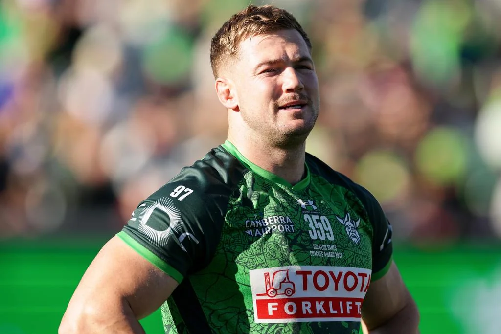 Raiders cook up club-record $3.3M deal to try and keep Young Image