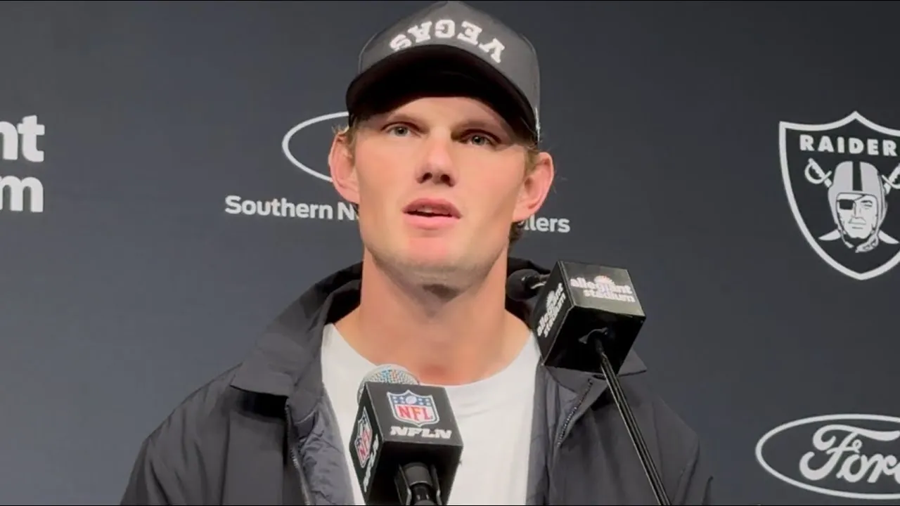 Saints sign kicker Daniel Carlson Image