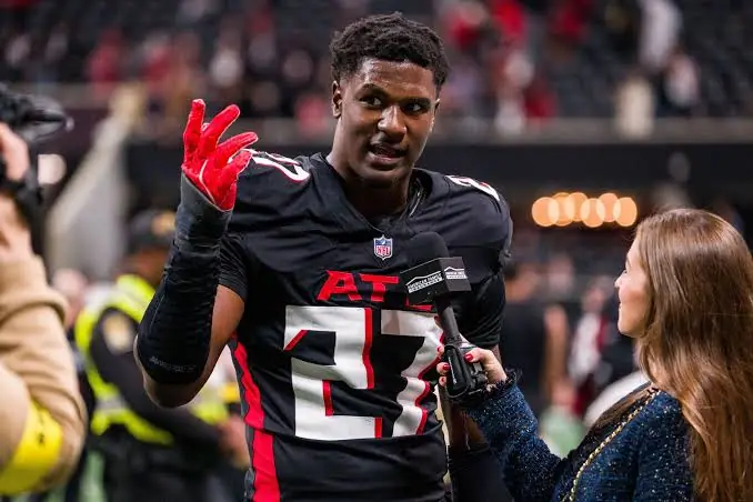 NFL suspends James Pearce Jr., Phidarian Matis, Dorance Armstrong and Nazeeh Johnson Image