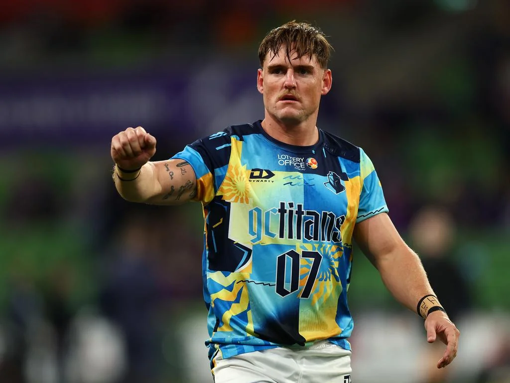 Brimson talking to Chiefs, Bears as he chases fullback role Image