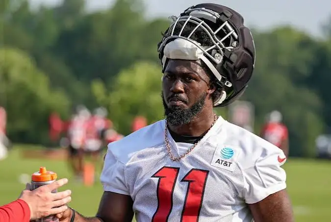 NFL: Falcons Fear Jalon Walker Tore ACL In Crushing Training Camp Blow Image