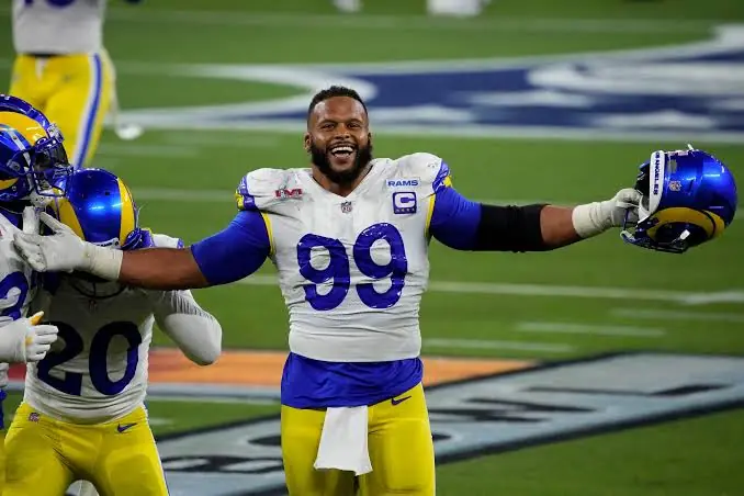 NFL: “We Back” Aaron Donald Ends Retirement to Create Rams Superteam Before MCG Blockbuster Image
