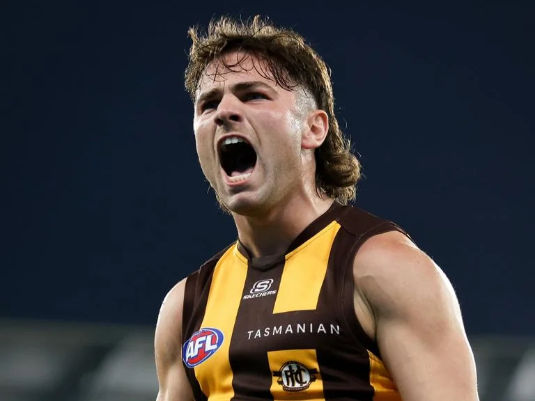 Hawks revisiting Watson’s contract to give him more money, lock him in longer Image