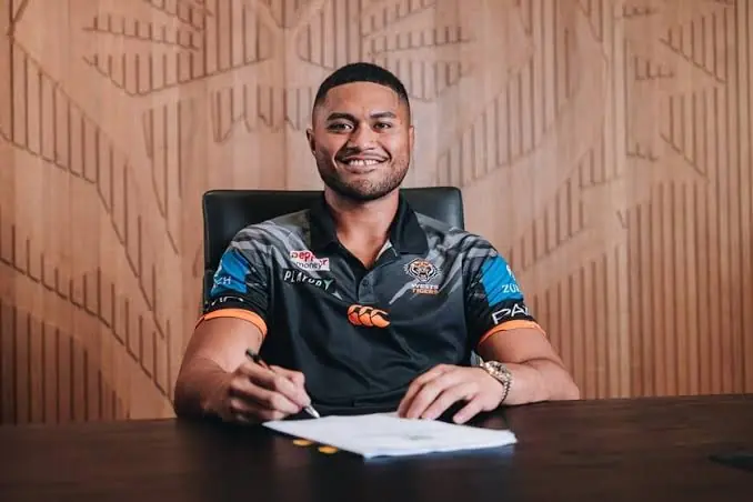 Samuela Fainu Re-Signs With Wests Tigers Until End of 2029 Image