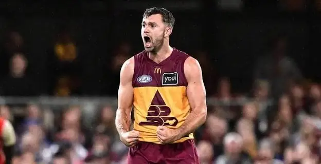 Conor McKenna and Darcy Fort Re-Sign as Lions Keep Lincoln McCarthy Image