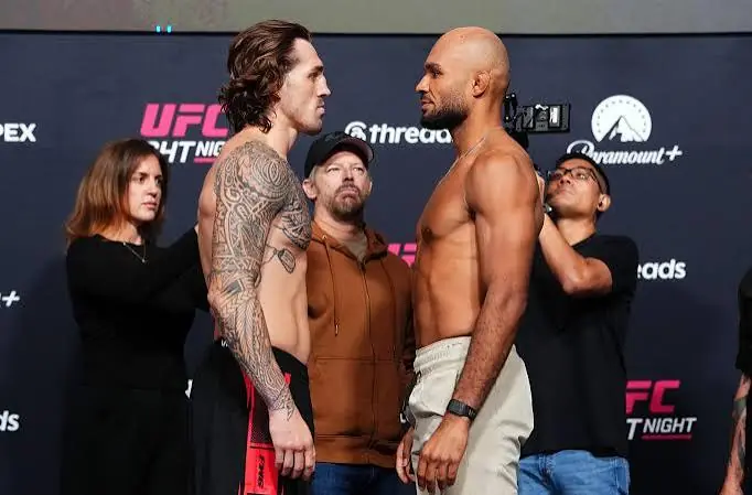 Brendan Allen Submits Christian Leroy Duncan in Round 5 Image
